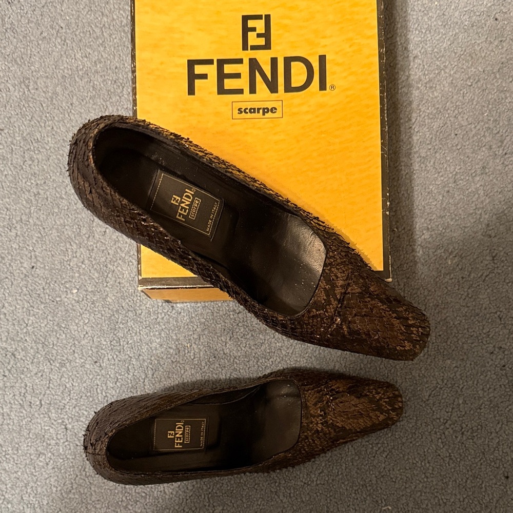 Fendi Snakeskin Real Python Brown Pumps Size 6 - image 4